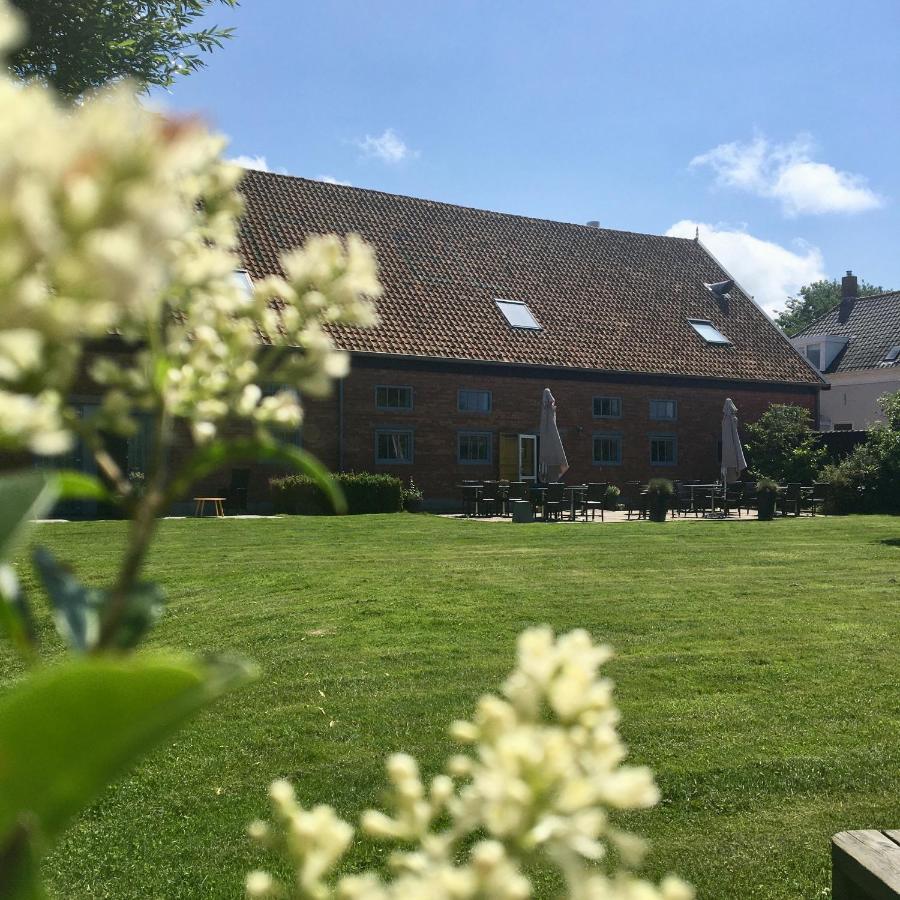 Hoevehotel 'Hof Christina' Vrouwenpolder Exterior photo