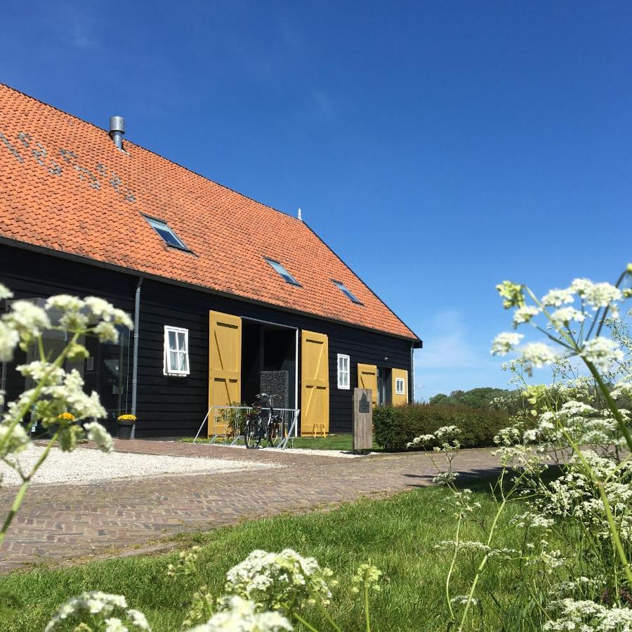 Hoevehotel 'Hof Christina' Vrouwenpolder Exterior photo